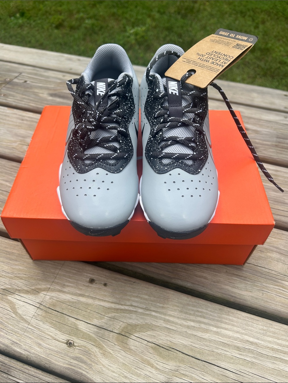 Nike Kids' Alpha Huarache Grey & Black Cleat Sneakers 5.5Y - Picture 2 of 4